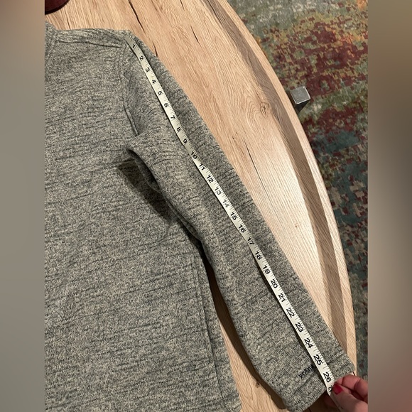 Mens prAna three button Henley, gray, size medium - Picture 7 of 8